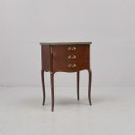 1235 4458 CHEST OF DRAWERS
